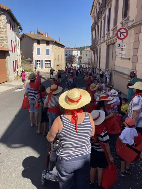 D&eacute;fil&eacute; de la f&ecirc;te patronale - aout 2025 
